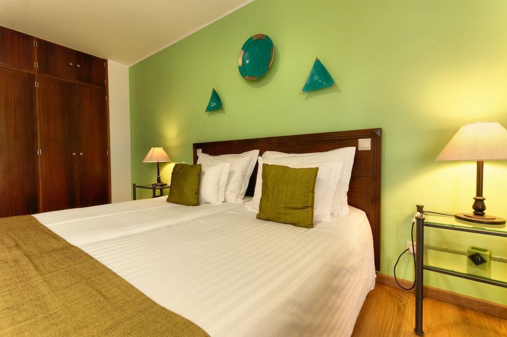 Hotel Vale Da Telha อัลเจซูร์ ภายนอก รูปภาพ