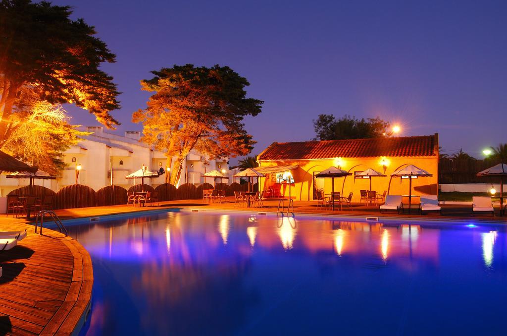 Hotel Vale Da Telha อัลเจซูร์ ภายนอก รูปภาพ