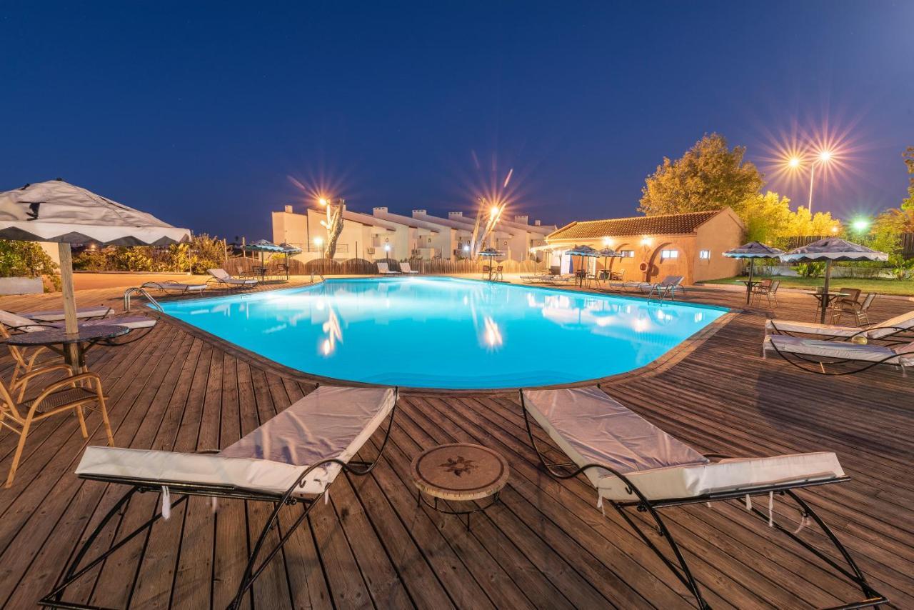 Hotel Vale Da Telha อัลเจซูร์ ภายนอก รูปภาพ